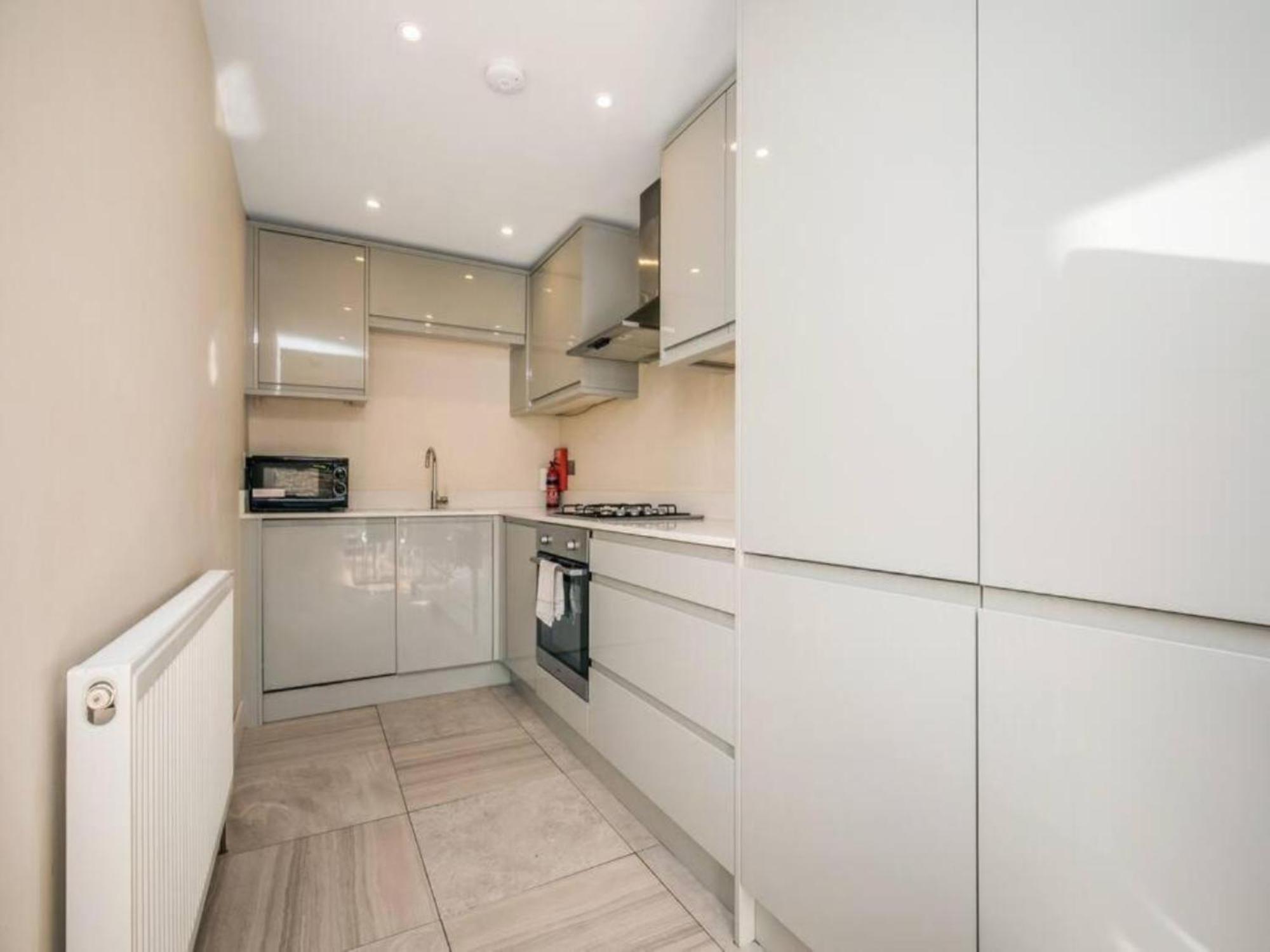 Pass The Keys Ealing Queen Of The Suburbs 2Bd Apartment Londen Buitenkant foto