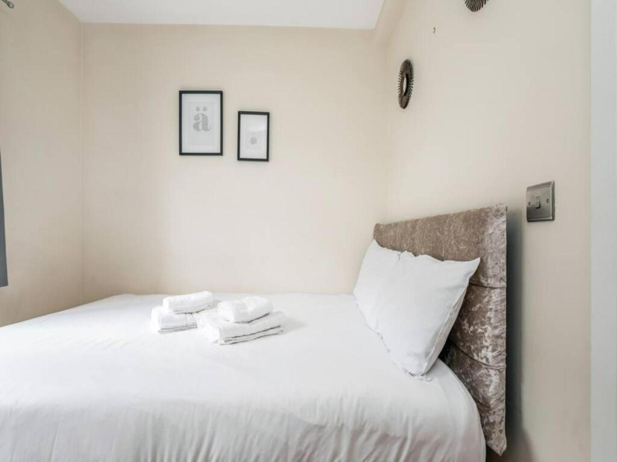 Pass The Keys Ealing Queen Of The Suburbs 2Bd Apartment Londen Buitenkant foto