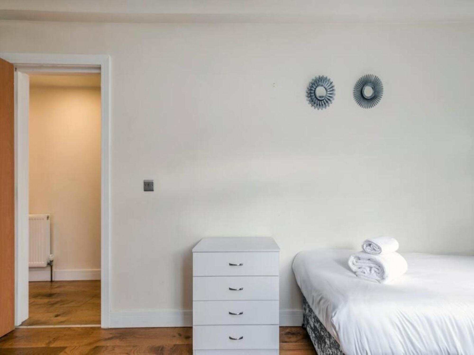 Pass The Keys Ealing Queen Of The Suburbs 2Bd Apartment Londen Buitenkant foto