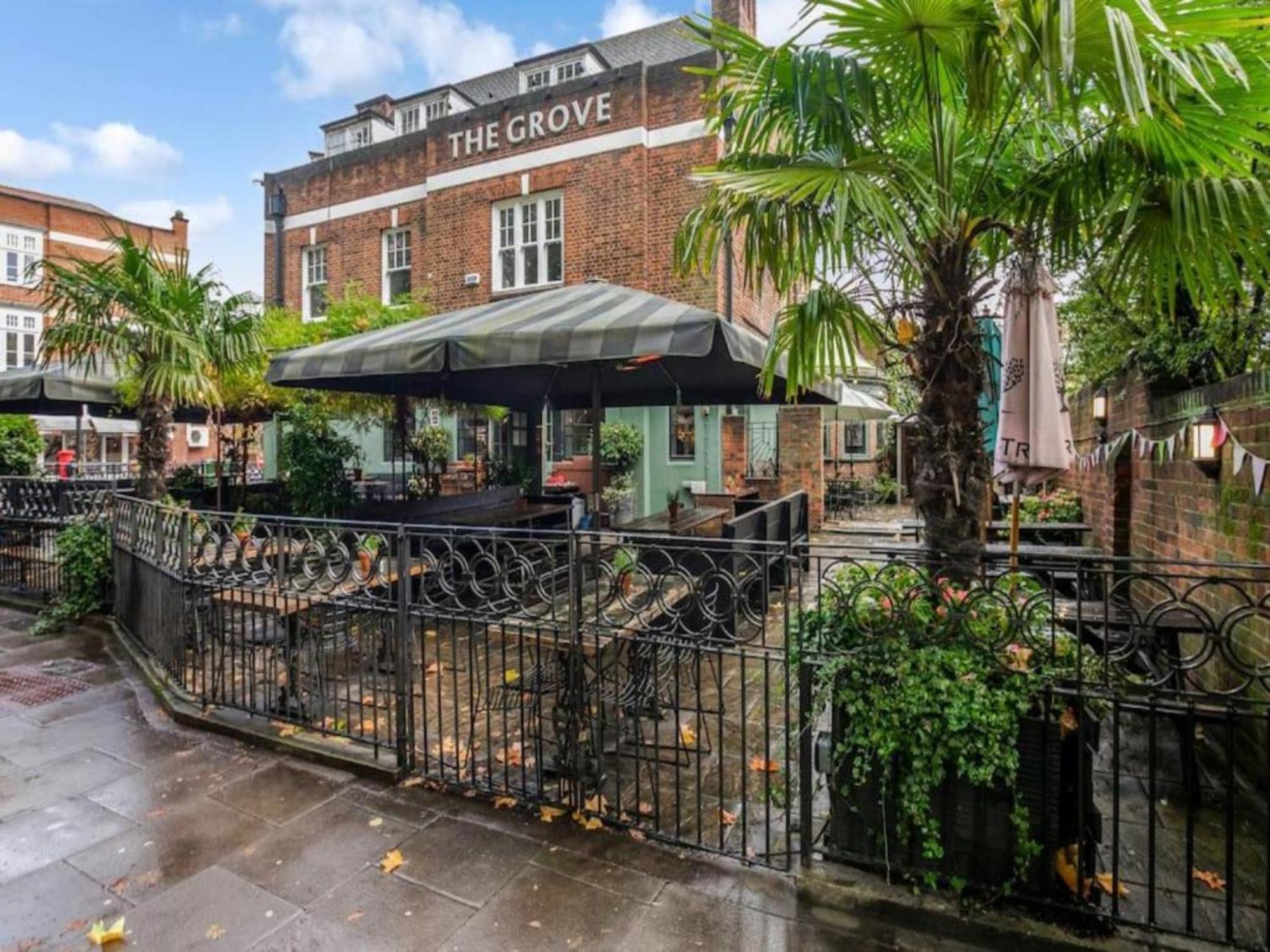Pass The Keys Ealing Queen Of The Suburbs 2Bd Apartment Londen Buitenkant foto